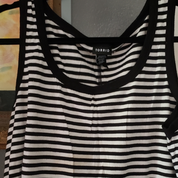 Stripes Top - Picture 1 of 3